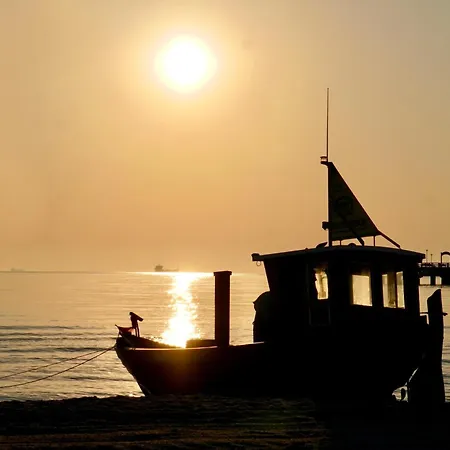 Fortuna Haupthaus Ii Og Rechts